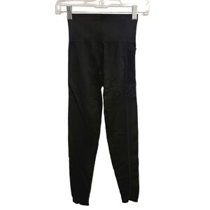 PINK Victoria's Secret | Women's Black Cool & Comfy Leggings (Size XS)